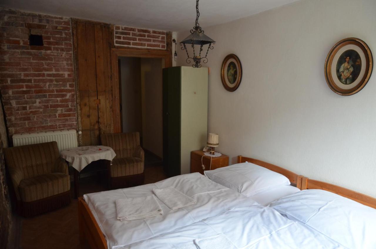 Altstadthotel Zum Goldenen Anker Lubeck Ngoại thất bức ảnh