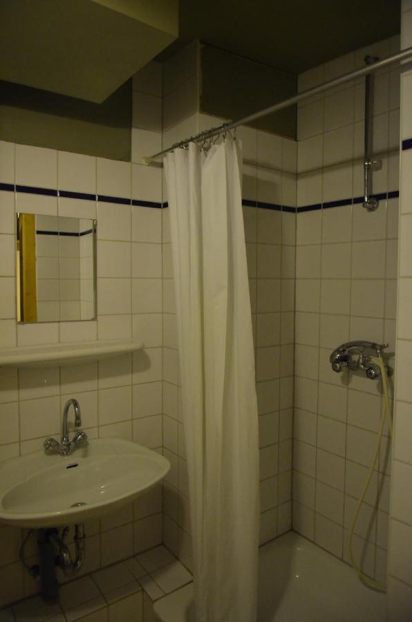 Altstadthotel Zum Goldenen Anker Lubeck Ngoại thất bức ảnh